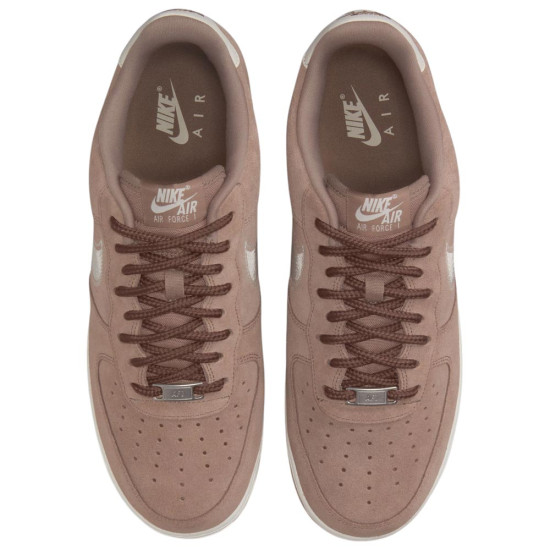 Nike Air Force 1 '07 LV8